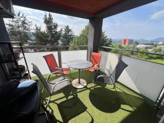 Stylish Stay Prešov, Panoramic View & parking - Prešov - 6