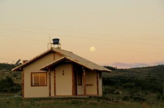 Pousada Gaya - Chalés estilo campestre com vista do pôr do sol - 3