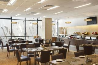 Ramada by Wyndham Oradea - 5