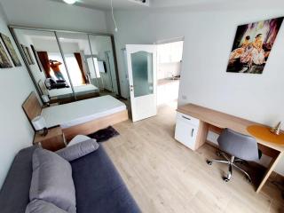 Cozy & Modern Studio Cismigiu Park - POP8 - Bucharest - 6