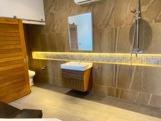 Viewpoint Villa with Private Infinity Pool - 2BR - 1