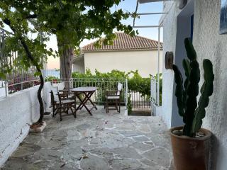 Ef Zin - Zaga Beach House - Koroni - 8
