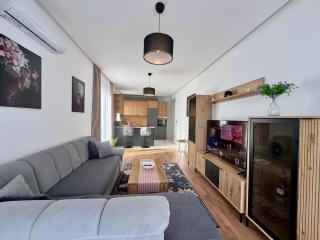 Aphelios Apartments - Budva - 0
