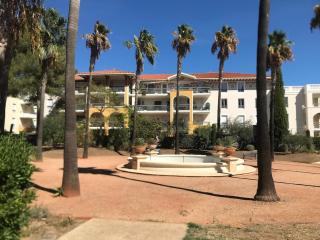 Beach 5 mins walk,Wi-fi,AC,Pool,Parking,Elevator - Fréjus - 8