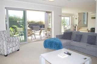 Magic on Molesworth - 2BR townhouse near CBD - New Plymouth - 0