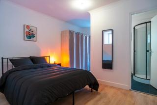 Donovan - 5 minutes à pied de la gare - 8