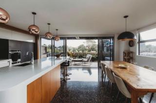 Desirable on Devon - award-winning luxury in CBD - New Plymouth - 7