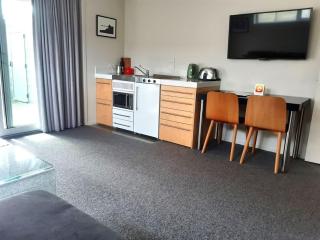 By The Sea On Sackville - beachside in Fitzroy - New Plymouth - 2
