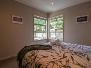 Great Location On Gilbert - 3BR 2 level townhouse - New Plymouth - 2
