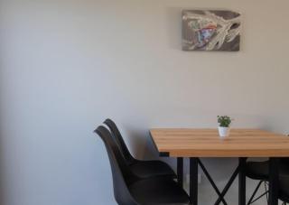 The Aisle Seat - pet-friendly 1BR modern apartment - Waitara - 3