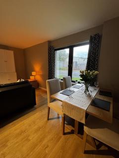 Riverside Rest - Stirling - 7