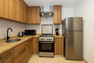 Luxe Spacious 1 BR apartment - Dubai - 7
