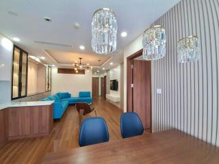 Asahi Luxstay - Golden Park Big corner Apartment with Cầu Giấy park view - Hanoi - 3