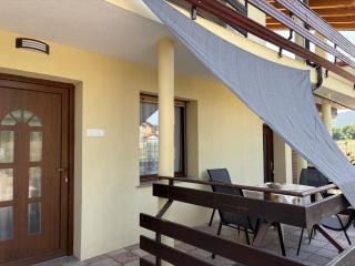 Suzi Apartments - 2