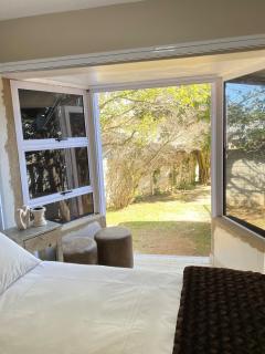 Cosy Room steps from the lake - Benoni - 2