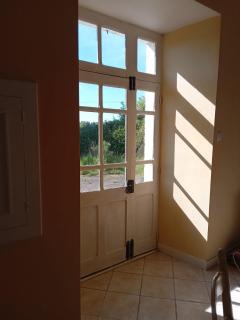 LES VOLETS VERTS 'The Green Shutters' - Roussines - 0