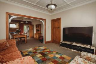 Central One Fifty Five - character home near CBD - New Plymouth - 4