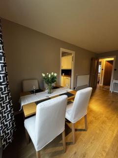Riverside Rest - Stirling - 3