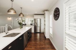 Buller Noire - luxury New Plymouth oceanview home - New Plymouth - 6