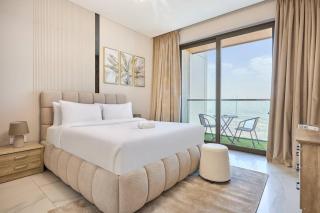 STAY BY LATINEM Luxury 1BR Holiday Home OPA2401 near Burj Khalifa - 1