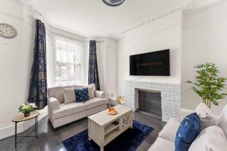 Modern 4 Bed Home in East Ham Perfect for Business & Contractors Sleeps 8 - Londra - 9