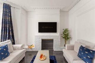 Modern 4 Bed Home in East Ham Perfect for Business & Contractors Sleeps 8 - Londra - 6