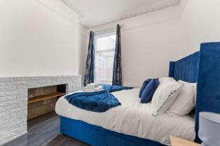 Modern 4 Bed Home in East Ham Perfect for Business & Contractors Sleeps 8 - Londra - 5