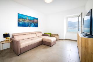 LAKEFRONT HOME RESIDENZA IL GALLO IN RIVA AL LAGo - Pisogne - 6