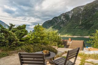 Trolltunga Fjord Stay - 9