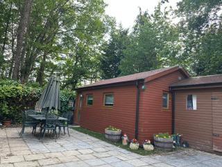 Station Approach Solihull Cabin Stays - Solihull - 9