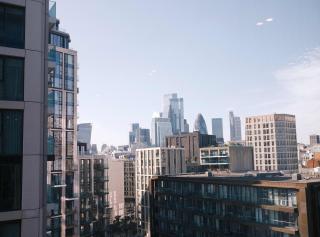 Luxury 2BR City View next to Tower Bridge - London - 7