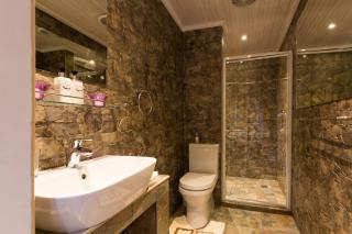 White Shark Guest House - Gansbaai - 3