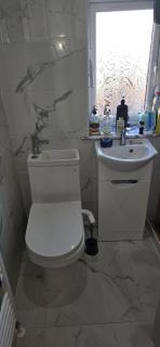 Stretford Single Bright Room - Manchester - 4