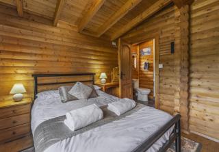 Finest Retreats - Cragdhu Log Cabin - Glenshee - 8