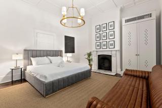 Luxury harbourside living with rich historic charm - Sydney - 5