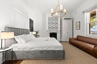 Luxury harbourside living with rich historic charm - Sydney - 9