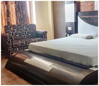 HOTEL SHAKUNTALA DHAM Near Katra Railway Station & 8 Km From Vaishno Devi Temple - Spacious Rooms With Free Wi-fi Facility - Restaurant - Free Parking & Excellent Customer Service - A Premium Hotel - Katra - 6