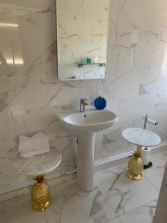 Brooke Lodge Guesthouse - Magherafelt - 4
