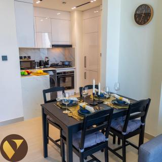 Vogue Brand New One Bedroom Apartment 16th Floor with Skyline View and access to Olympic Pool and Full Equipped GYM, Located JVC Binghatti Gardenia - 4