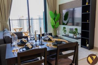 Vogue Brand New One Bedroom Apartment 16th Floor with Skyline View and access to Olympic Pool and Full Equipped GYM, Located JVC Binghatti Gardenia - 2