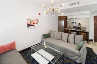 Heart of the Ocean Drive 1BDR Rooftop Pool with cabanas - 4