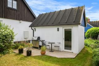 Beachfront escape with eclectic dog-lover charm - Smygehamn - 1