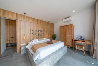 Villa Lennon - Scenic 3BR Rice Field View with Pool, 4MIN TO BEACH! - Canggu - 3