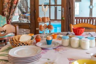 Chambre Cheverny - piscine intérieure - jacuzzi - 5
