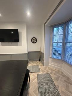 Grade II Townhouse - Relax & Discover Margate - Margate - 4