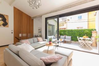 Townhouse with terrace & parking in the heart of Old Antibes - 4