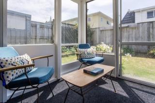 Sea Breeze On Belt - near beach & coastal walk - 5