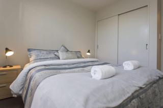 The Strandon - loft style central apartment - New Plymouth - 6