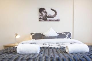 The Strandon - loft style central apartment - New Plymouth - 5