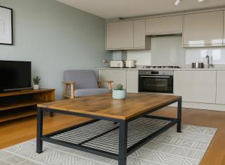 High-End 2 Bed Flat near Westfield London - London - 2